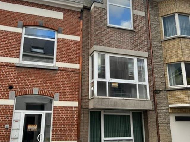 Duplex appartement met 2 slaapkamers nabij Markt Lennik