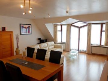 Duplex appartement met 2 terrassen in centrum Kuurne