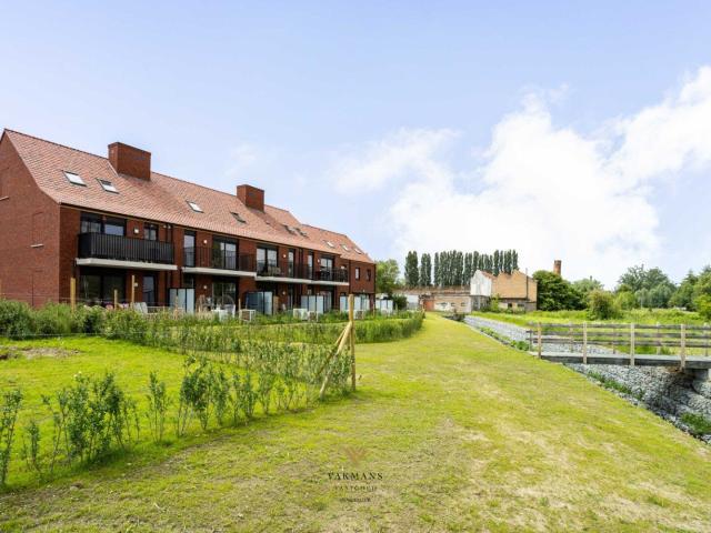 Duplex appartement met 3 slaapkamers en terras op den buiten