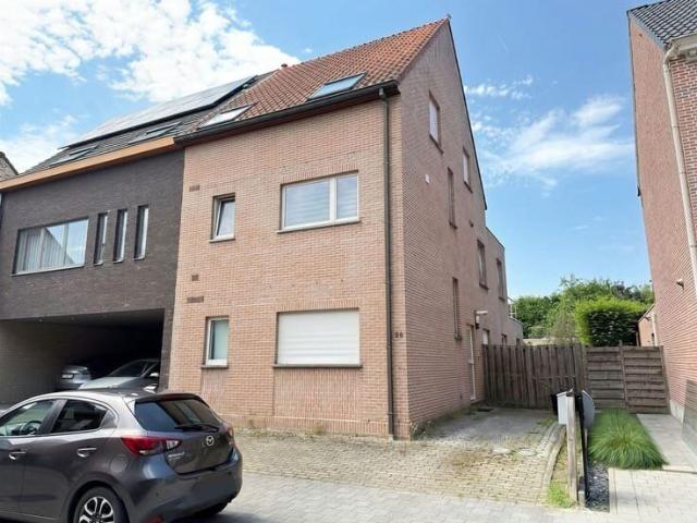 Duplex appartement met 3 slaapkamers en terras