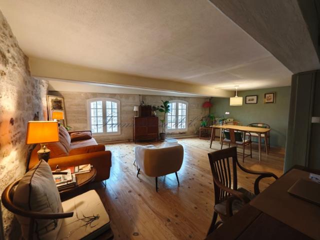 DUPLEX AVEC VUE SUR CATHEDRALE