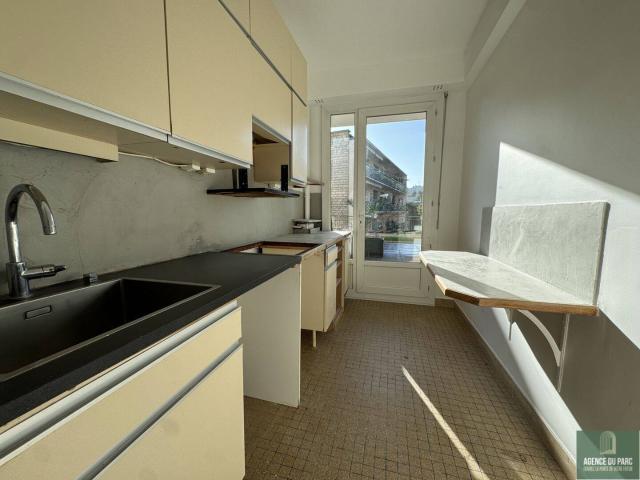DUPLEX AVEC BALCON ET TERRASSE