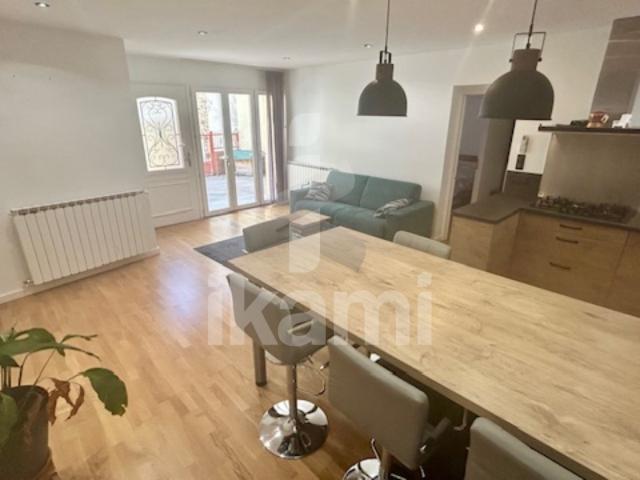 DUPLEX AVEC COUR ET CAVE