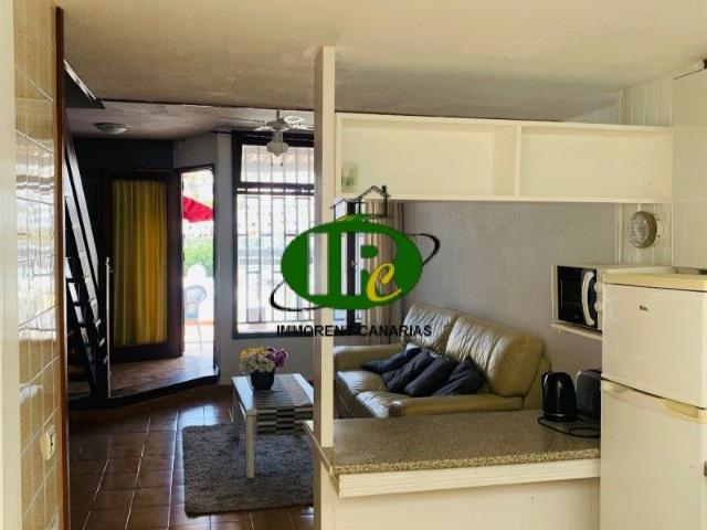 Duplex Bungalow mit 2 Schlafzimmern und seitlichem Meerblick in Puerto Rico zu vermieten