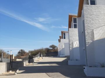 Piso en alquiler en Villa Allende - Cochera