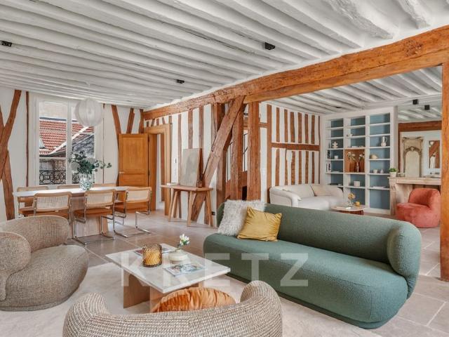 Duplex d'architecte avec terrasse au coeur du Quartier Latin 190m² Paris
