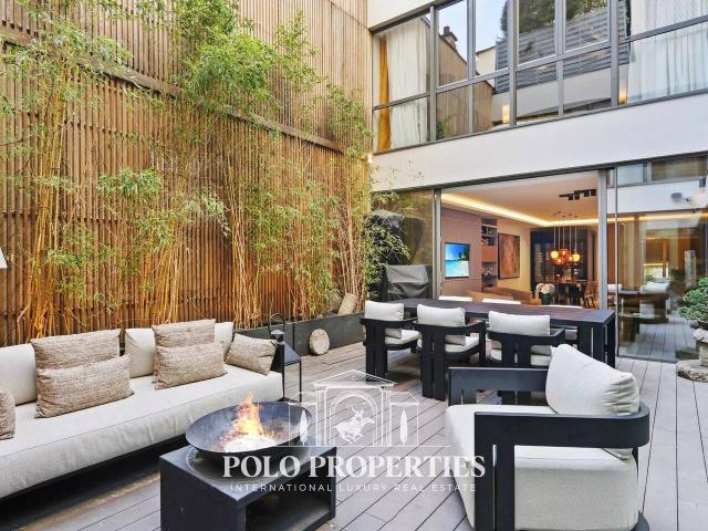 Duplex d'exception avec patio privatif Montorgueil / Réaumur