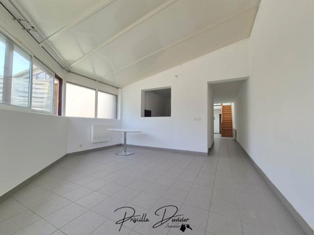 Duplex de 108 m2, 2 chambres, avec parking privatif