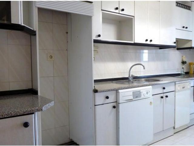 Dúplex de 142 m2 con 4 dormitorios y 3 baños en Berriozar