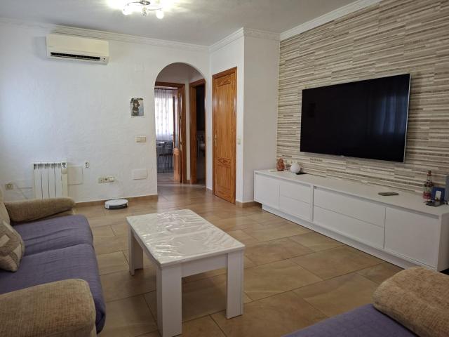 Dúplex de 230 m2 con Terraza, Barbacoa y Chimenea en alquiler en Monteagudo!