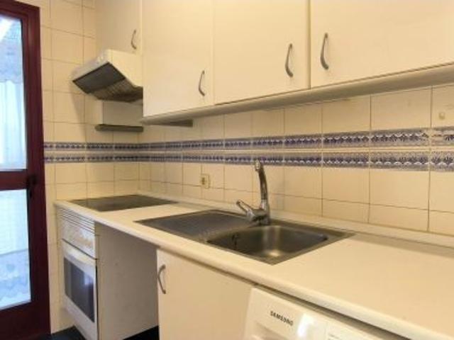 DÚPLEX DE 2 DORMITORIOS EN URBANIZACIÓN