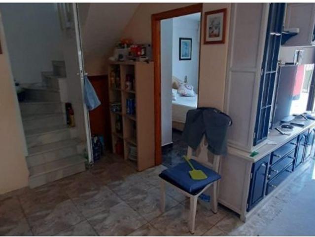 DÚPLEX DE 4 DORMITORIOS CON PISCINA PRIVADA