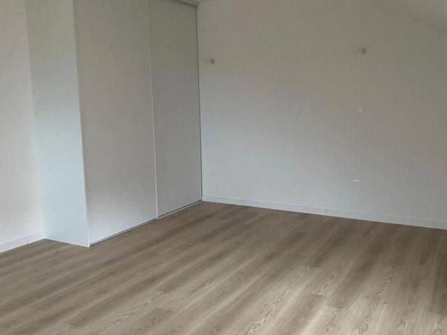 Duplex de 4 pièces en parfait état 108m² Valenciennes