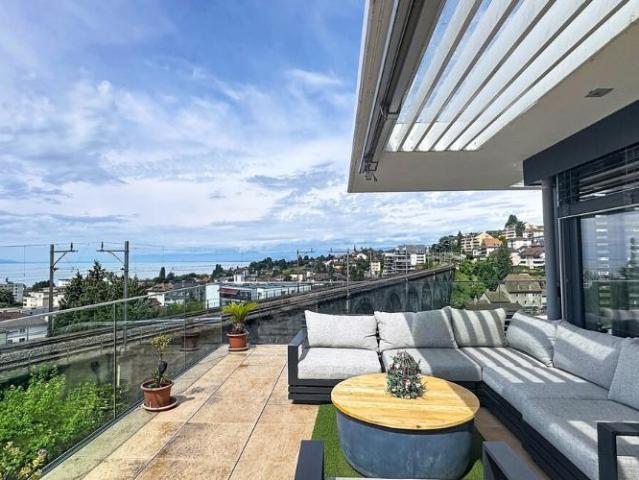 Duplex de 5 pièces avec vue imprenable sur le lac