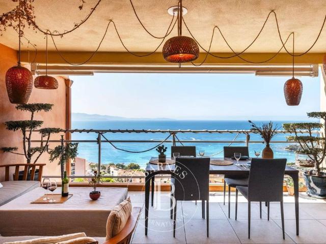 Duplex de 6 pièces de luxe en vente Ajaccio, France
