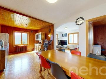 Duplex de 6.5 pièces avec balcon, garages et vue dégagée à Savièse
