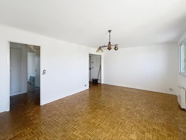 DUPLEX DE 78 M2 EN EXCLUSIVITE AU 2EME ET DERNIER ETAGE DANS RESIDENCE DE STANDING DE PARAY