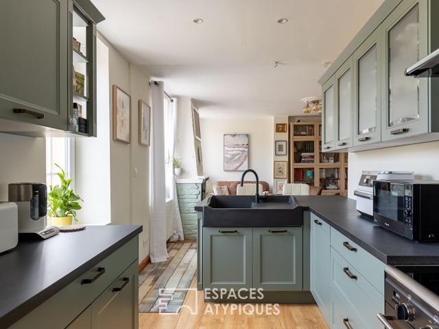 Duplex de caractère et patio confidentiel