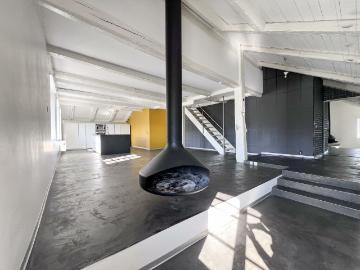 Duplex de charme avec vue sur le Val de Ruz ? 4.5 pièces 159 m²
