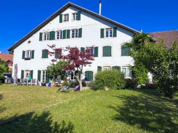 Duplex de charme avec vue sur le Val de Ruz ? 4.5 pièces 159 m²