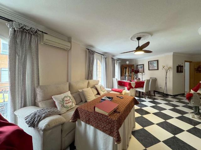 Duplex de alto standing de 300 m2 en venta Alhaurín de la Torre, Andalucía