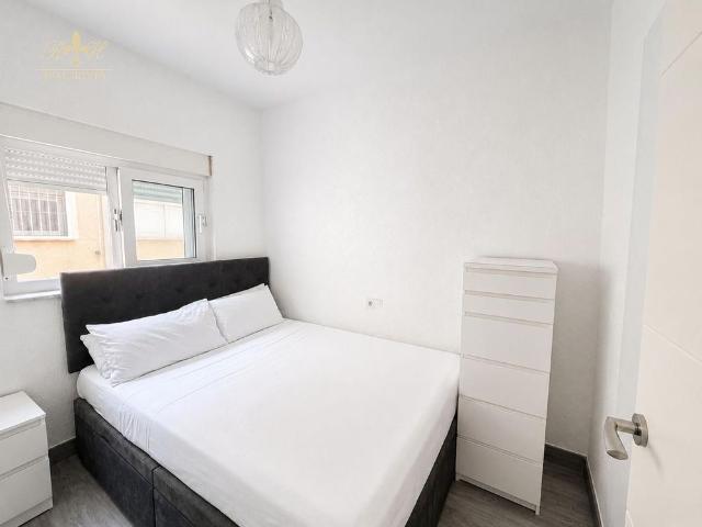 DUPLEX DE ALQUILER DE LARGA TEMPORADA EN EL ALBIR