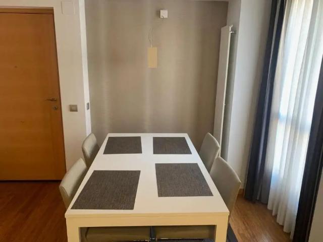 Dúplex de alquiler en Zapatari Kalea, Casco Viejo, Vitoria Gasteiz