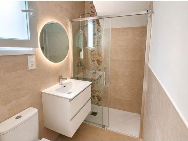 Duplex de diseño en Planta baja en Huelin