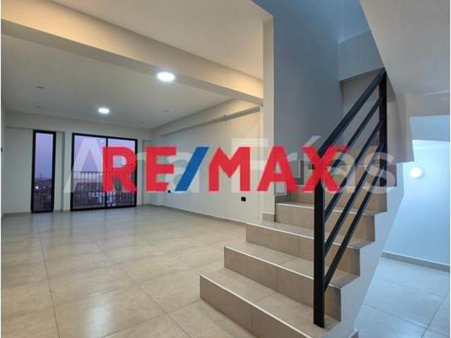 Duplex De Estreno En 6To Piso Con Vista Exterior En Urb, Natasha