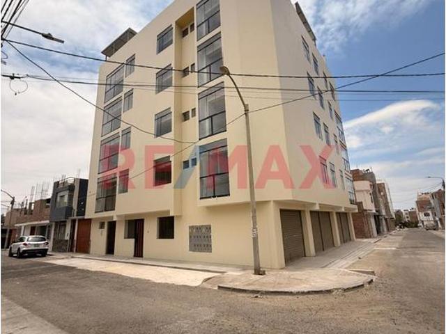 Duplex De Estreno En Quinto Piso De Torre Con Ascensor