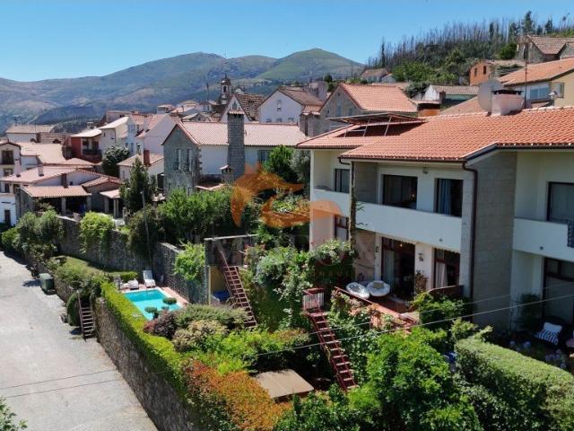 Duplex de luxo com vistas espetaculares para a Serra da Estr. 118m² Aldeia Das Dez