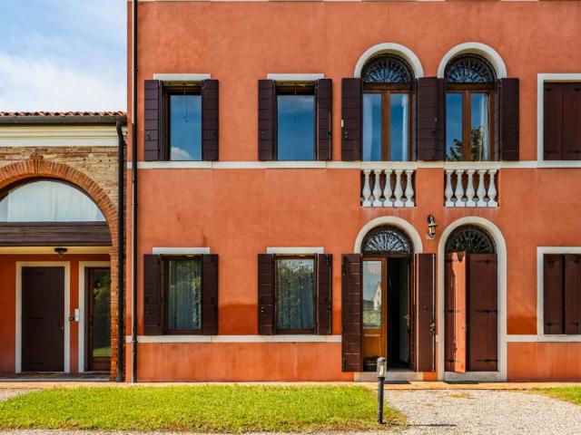 Duplex di charme con ampio giardino privato