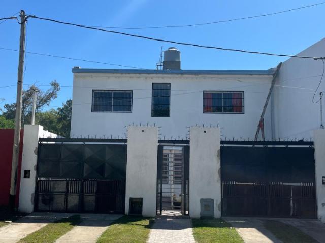 Duplex En Calle 155 Bis 522, Lisandro Olmos, Argentina