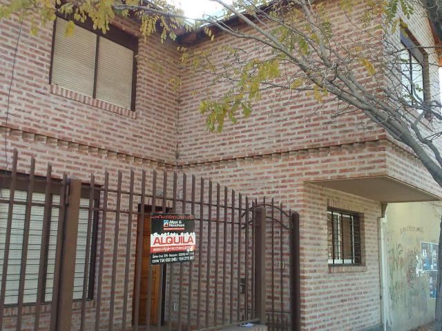 Duplex en alquiler dos dormitorios barrio San Pablo