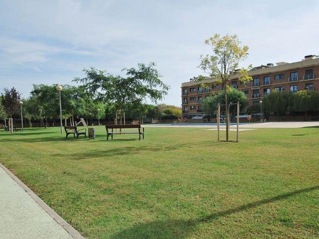 Dúplex en alquiler en calle Canigo El, Cabrera de Mar, de 143 m² 4 habitaciones por 1.900