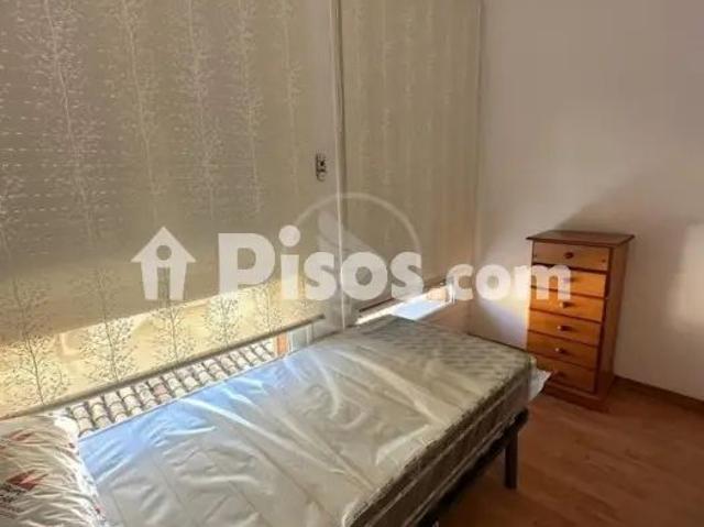 Dúplex en alquiler en Calle Alberto López Poveda