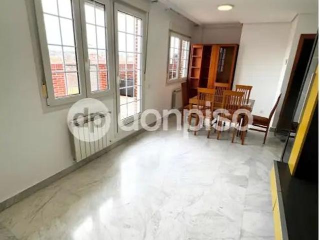 Dúplex en alquiler en Calle de Antonio López, cerca de Calle de Sebastián Gómez