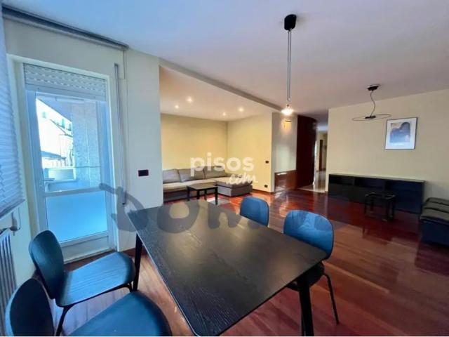 Dúplex en alquiler en Calle de Montirón, cerca de Calle de la Mapoula