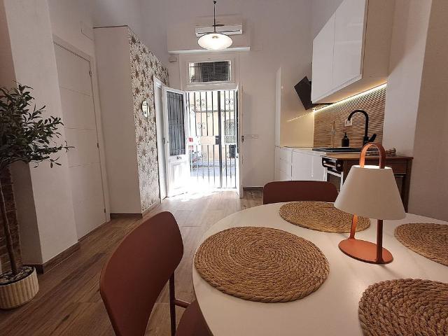 Dúplex en alquiler en calle De Santa Lluïsa de Marillac, Barcelona, de 35 m² 1 habitación por 1.250