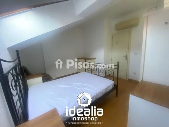 Dúplex en alquiler en Calle de Postas, cerca de Calle de la Rosa