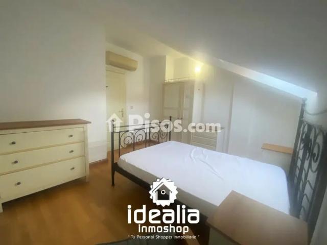 Dúplex en alquiler en Calle de Postas, cerca de Calle de la Rosa