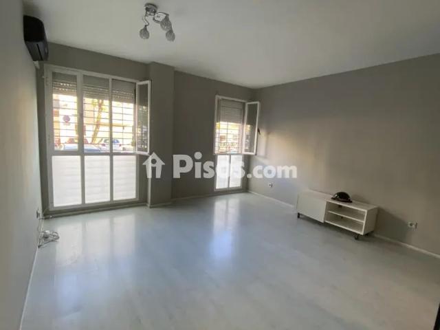 Dúplex en alquiler en Calle Parque de los Alcornocales, 1