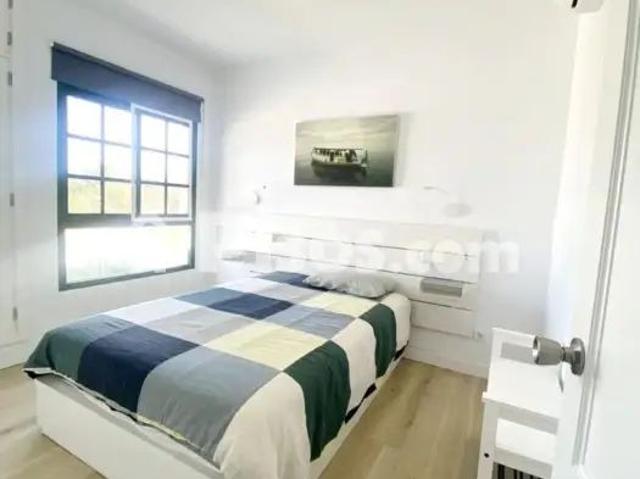 Dúplex en alquiler en Calle Tauro