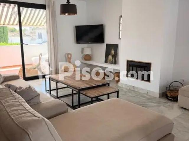 Dúplex en alquiler en Calle Ur Albayalde Es:T Pl:Ri Pt:16 29680 Estepona, Número 0