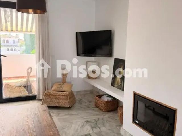 Dúplex en alquiler en Calle Ur Albayalde Es:T Pl:Ri Pt:16 29680 Estepona, Número 0