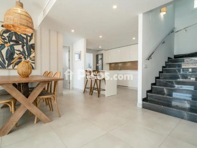 Dúplex en alquiler en Calle Urbanización Altos de los Monteros, C Encinar S