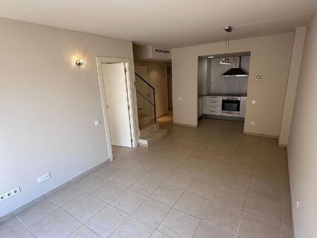 Dúplex en alquiler en carretera De Santpedor, Manresa, de 80 m² 2 habitaciones por 710
