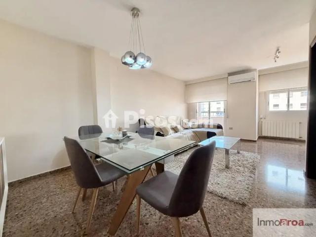 Dúplex en alquiler en Carrer de Manuel de Bellido