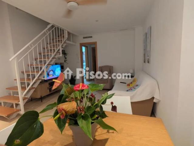 Dúplex en alquiler en Carrer de Francisco Marina