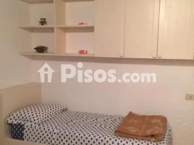 Dúplex en alquiler en Carrer de Sant Lluís, número >